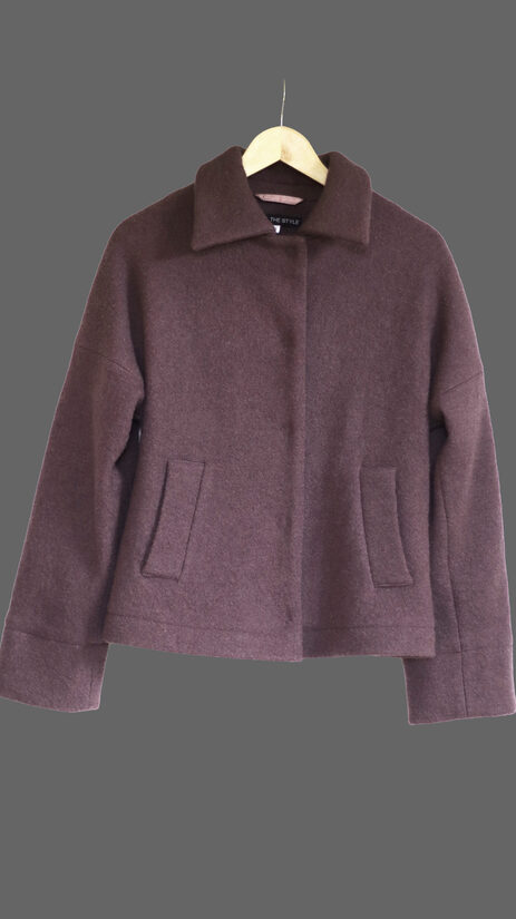 Žaketes, mēteļi, vestes