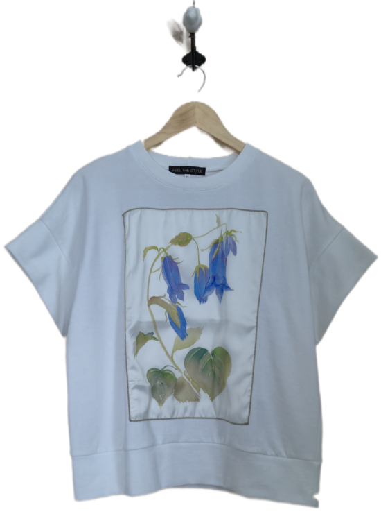 Balts džemperis ar zvaniņiem īsas piedurknes